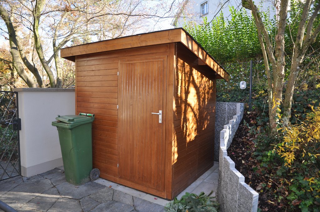 Gartenhaus - Elementhaus mit vorgefertigten Wand- und Boden-/Dachelementen mit vorgefertigten Wand- und Boden-/Dachelementen