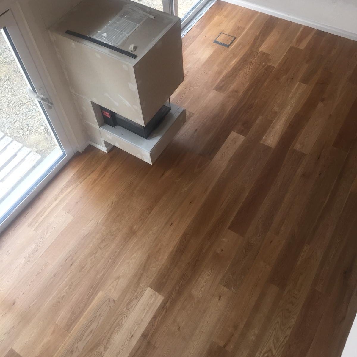 HolzSpezi__real_line__Eiche_Necker__geölt__2__1_.jpg