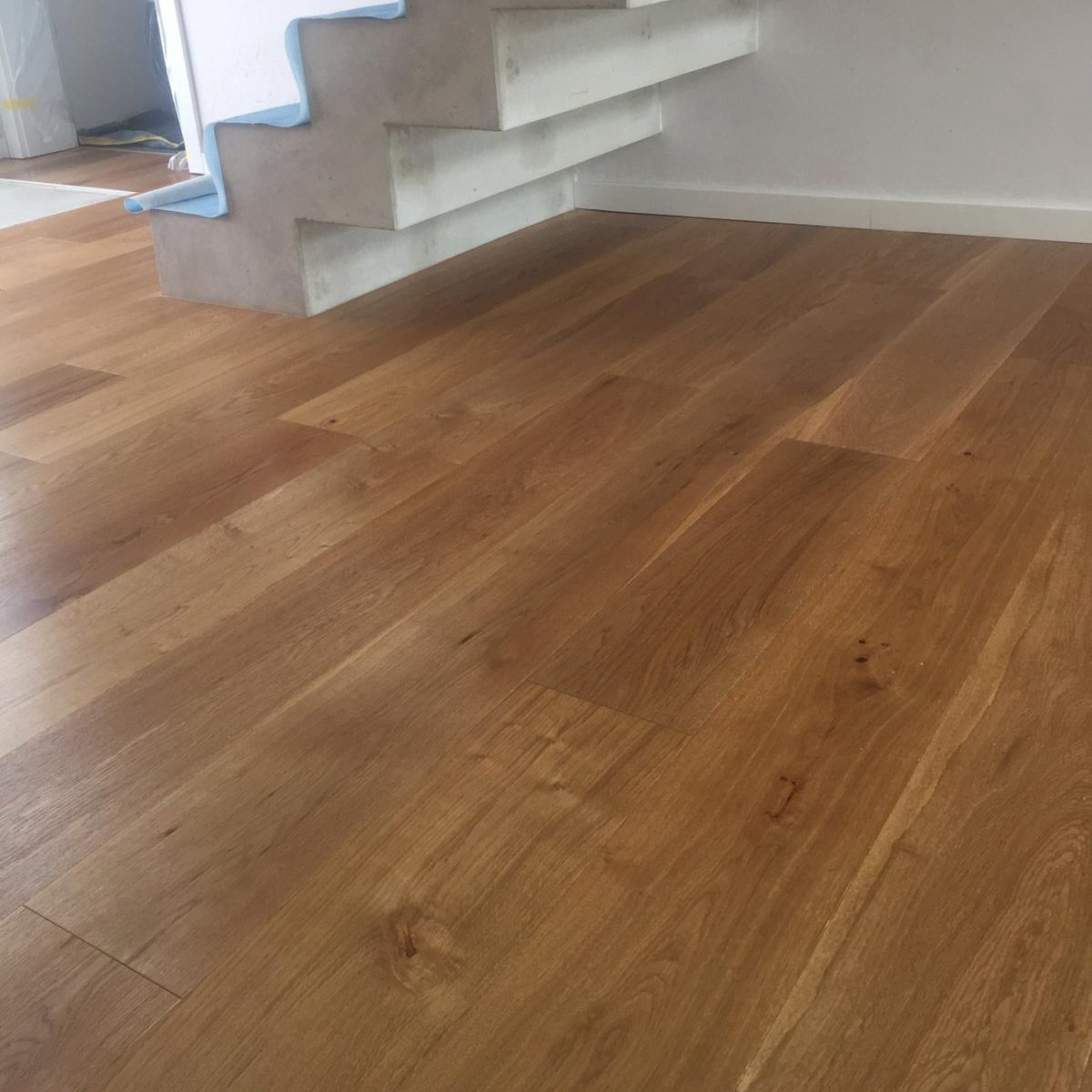 HolzSpezi__real_line__Eiche_Necker__geölt__3__1_.jpg